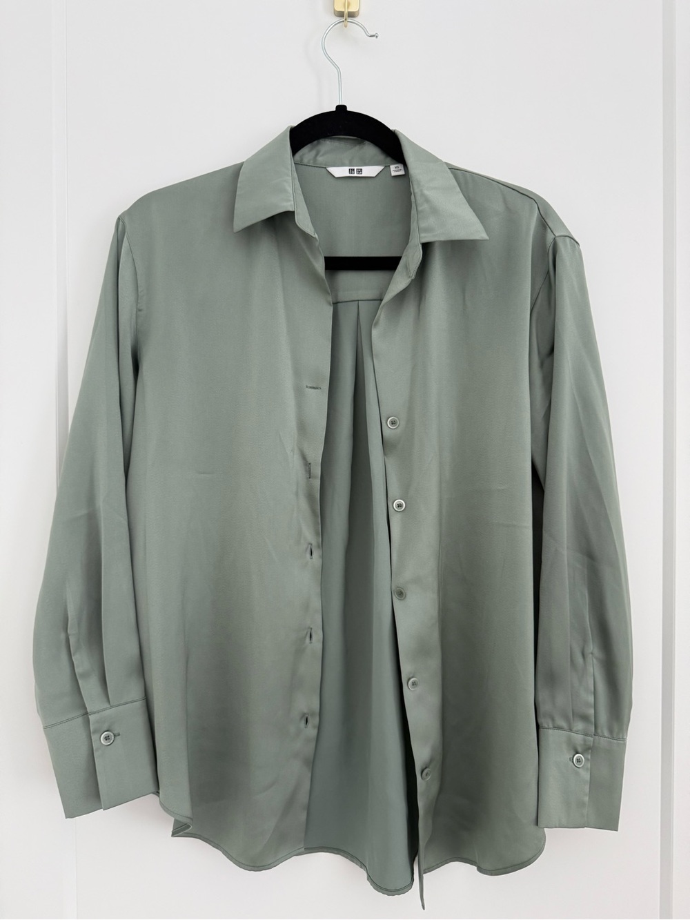 Uniqlo Women’s Satin Blouse - Sage Green (Size XS)